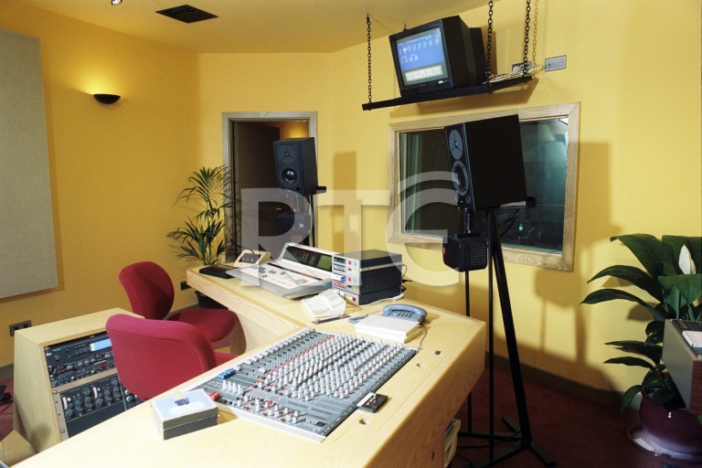  image for id 2430/051